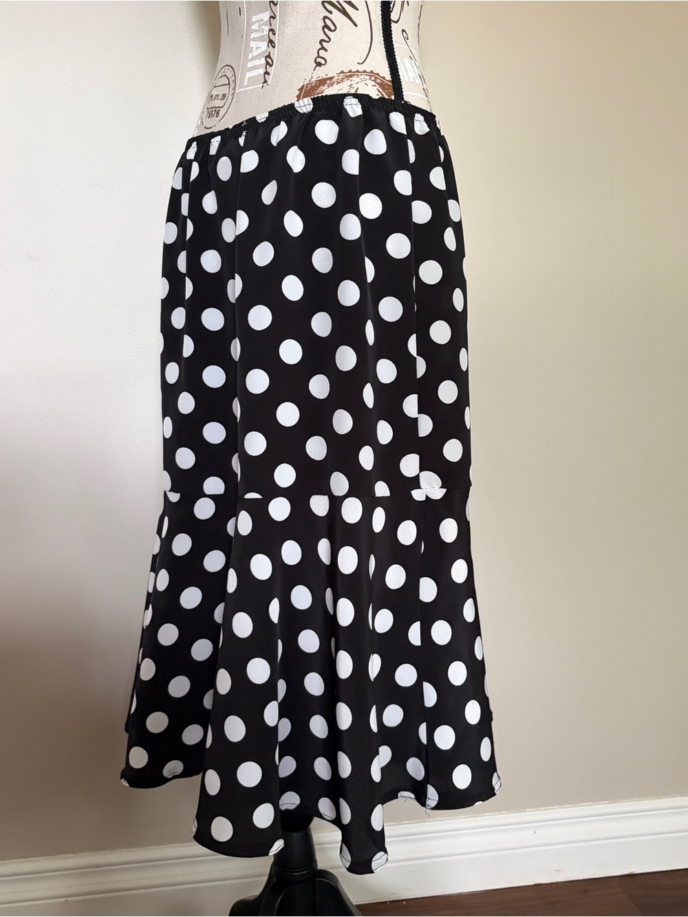Vintage Daniel Laurent Black Polka Dot Skirt 90s Classic Retro - Picture 3 of 9